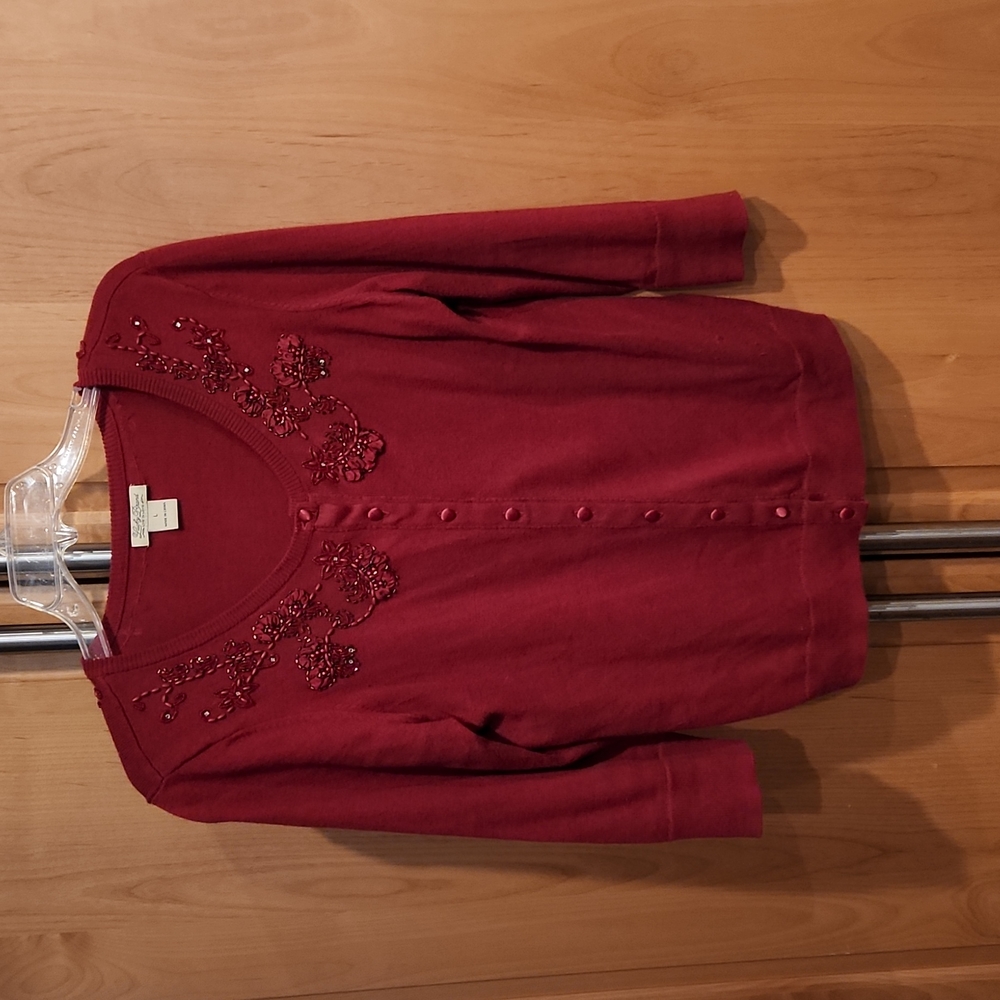 Lucky beaded red sweater Size L